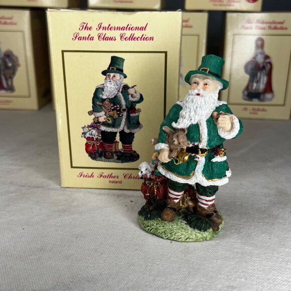The International Santa Claus Collection Irish Father Christmas  Ireland 1995 - Picture 3 of 11